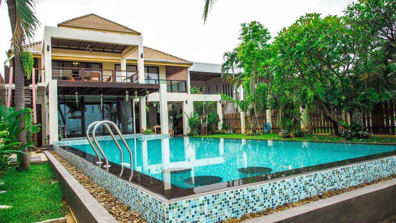 Baan Sansuk Pranburi - Beach Front & Pool Villa Extérieur photo